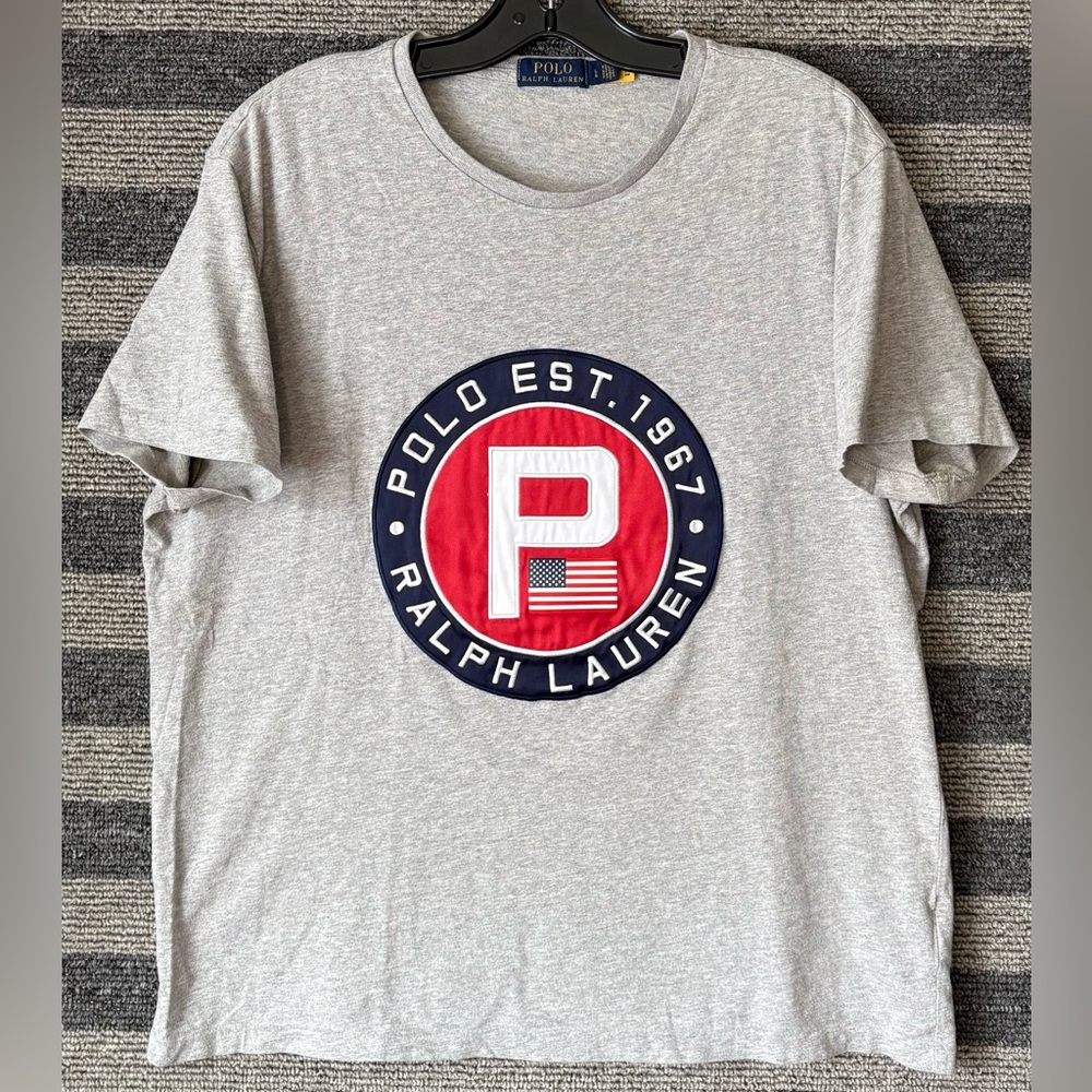 Polo Ralph Lauren Heather Gray P Patch T-Shirt Men’s Large EUC